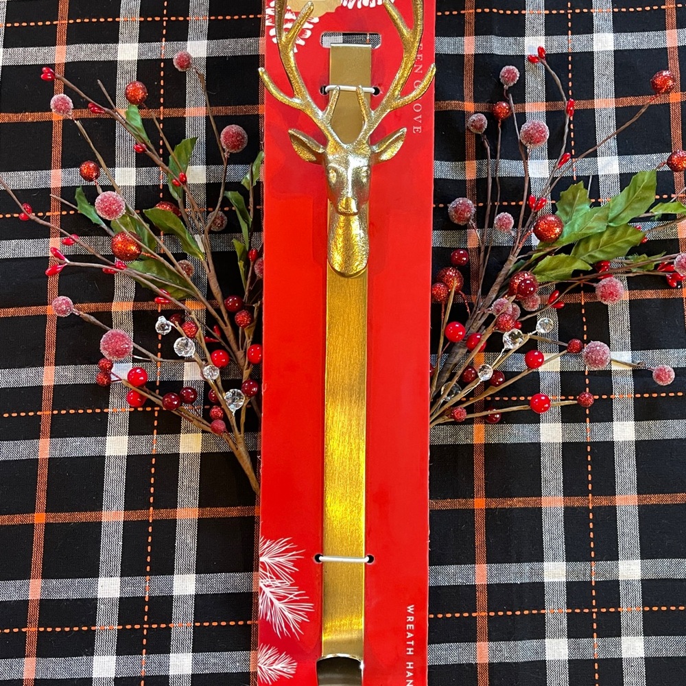 Gold Deer Wreath Holder